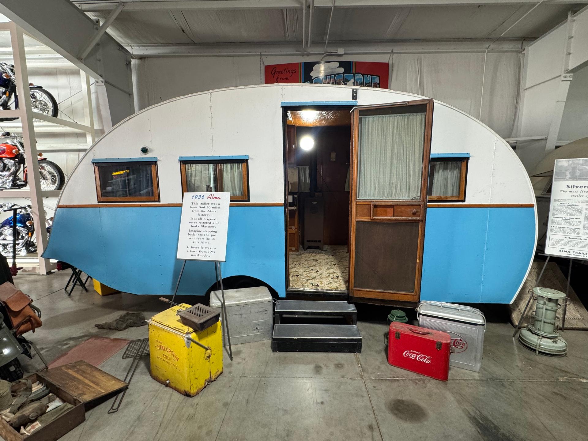 1936 Alma vintage trailer
