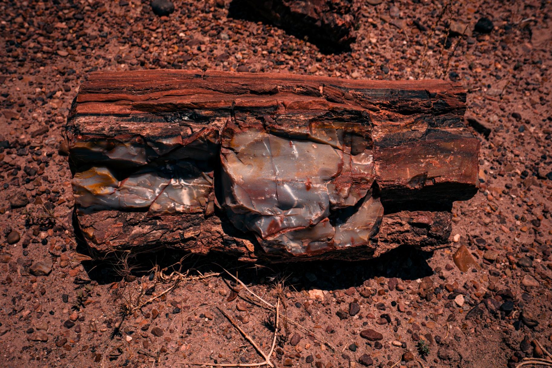 Cross-section showing crystal layers